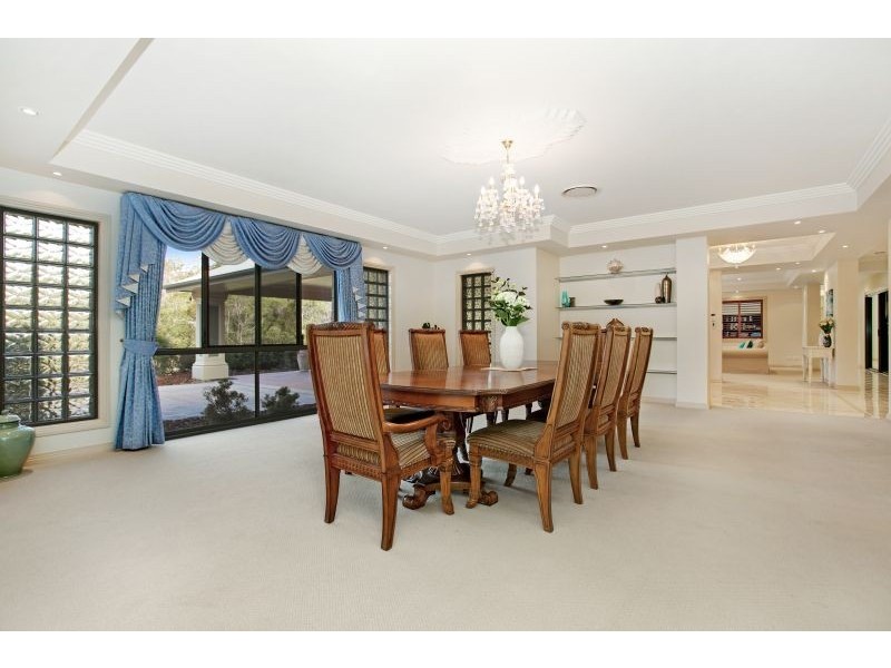 1 Honeysuckle Court, Cornubia QLD 4130