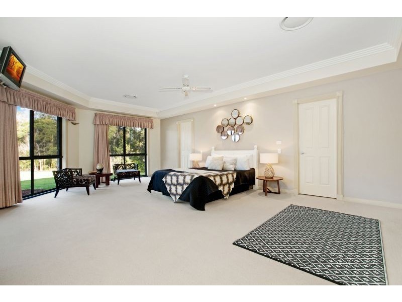 1 Honeysuckle Court, Cornubia QLD 4130