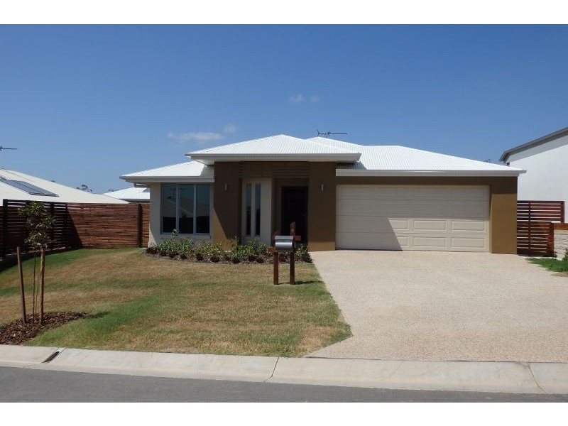 19 Rowe Street, Thornlands QLD 4164