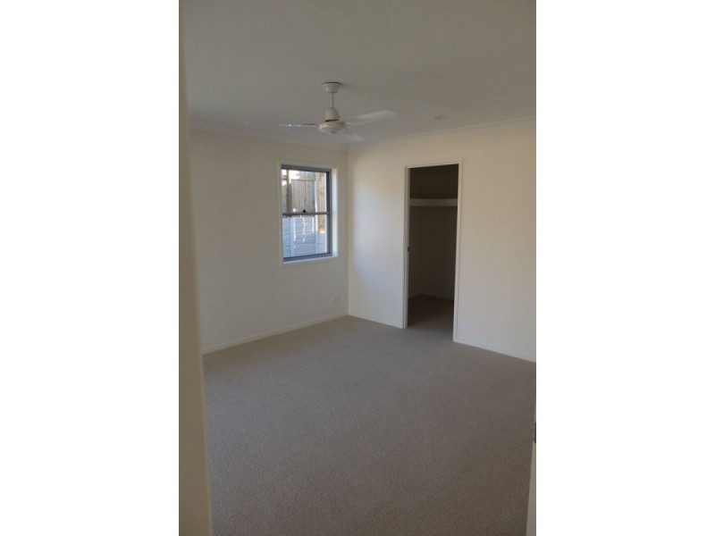 19 Rowe Street, Thornlands QLD 4164