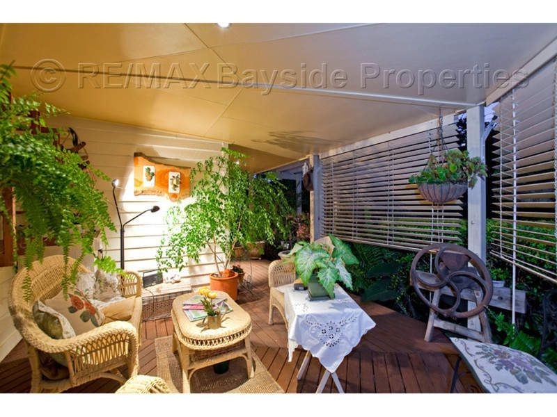 101 Passage Street, Cleveland QLD 4163