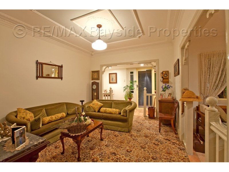 101 Passage Street, Cleveland QLD 4163