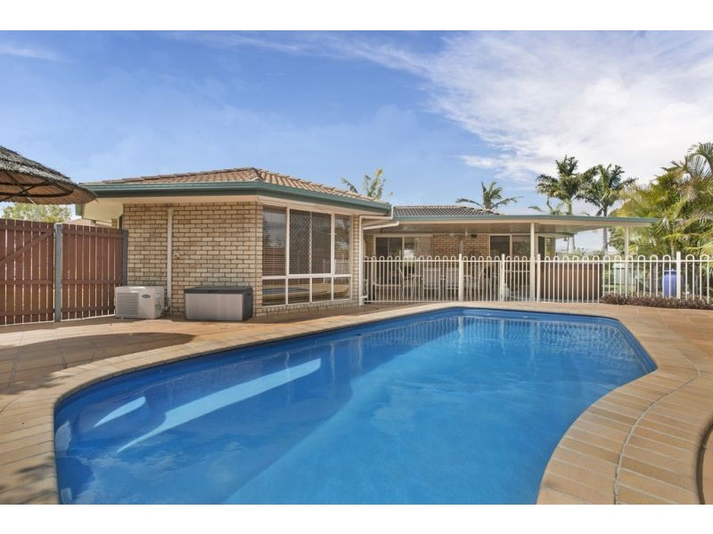 7 Martina Court, Capalaba QLD 4157