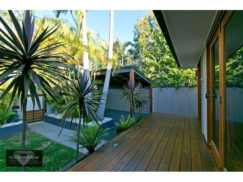 80 Thomas Street, Birkdale QLD 4159