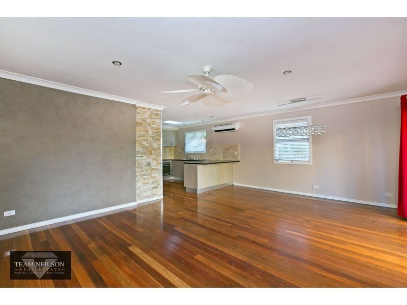 80 Thomas Street, Birkdale QLD 4159