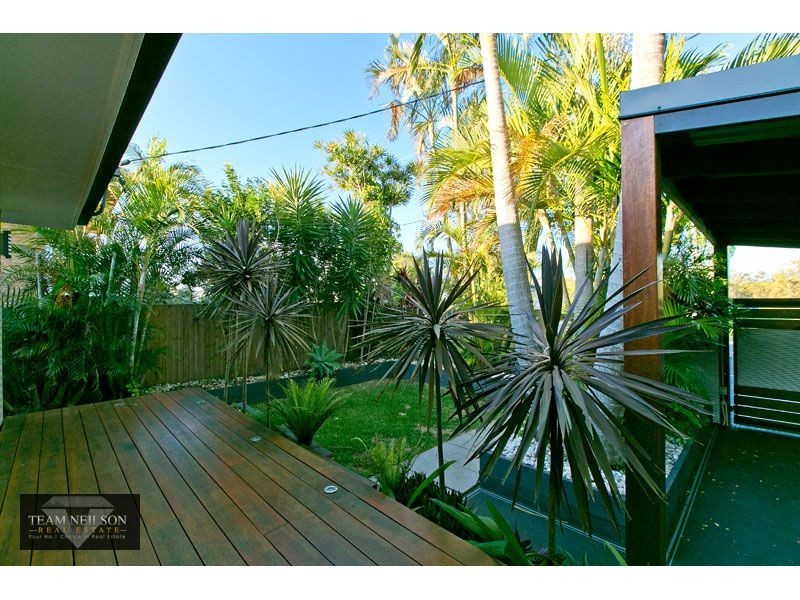 80 Thomas Street, Birkdale QLD 4159