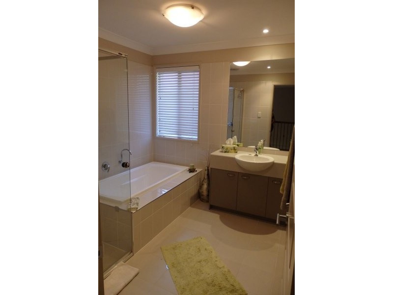 28 Kerder Street, Thornlands QLD 4164