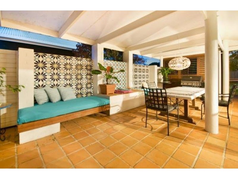 16 Oak Street, Ormiston QLD 4160