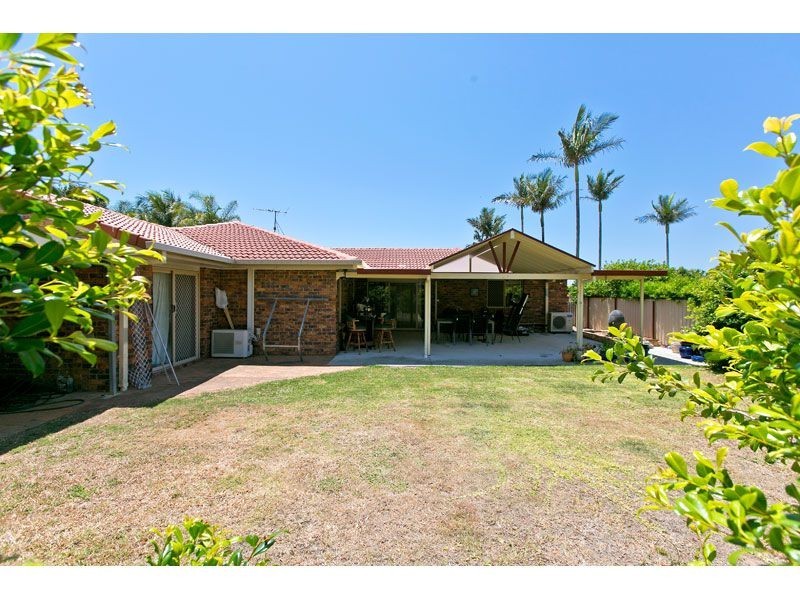15 IRONWOOD AVENUE, Victoria Point QLD 4165