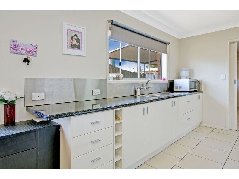 8 Coolong Street, Capalaba QLD 4157