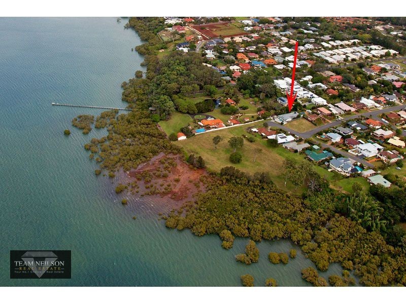 2 Outlook Parade, Ormiston QLD 4160
