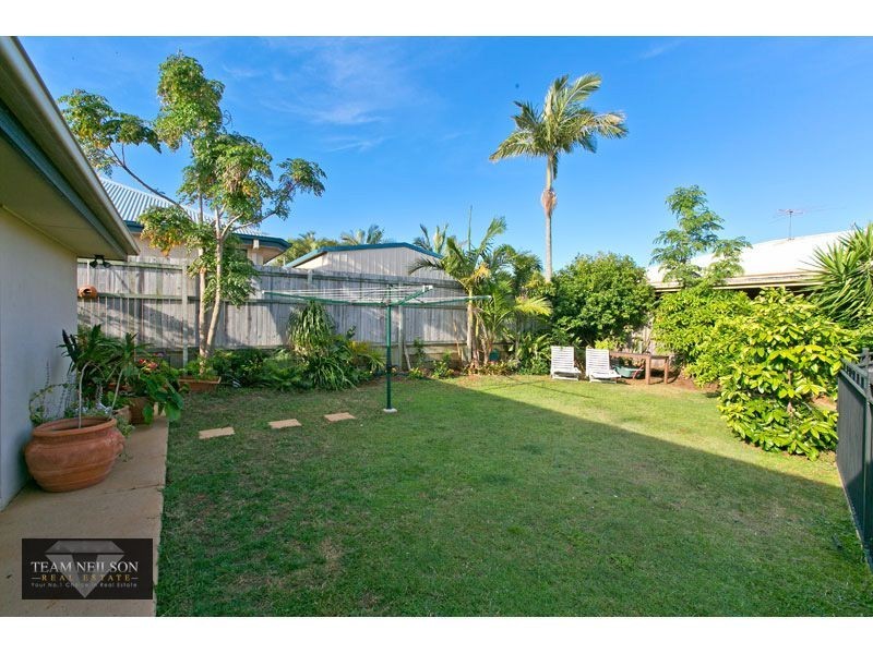 77 Belford Drive, Wellington Point QLD 4160