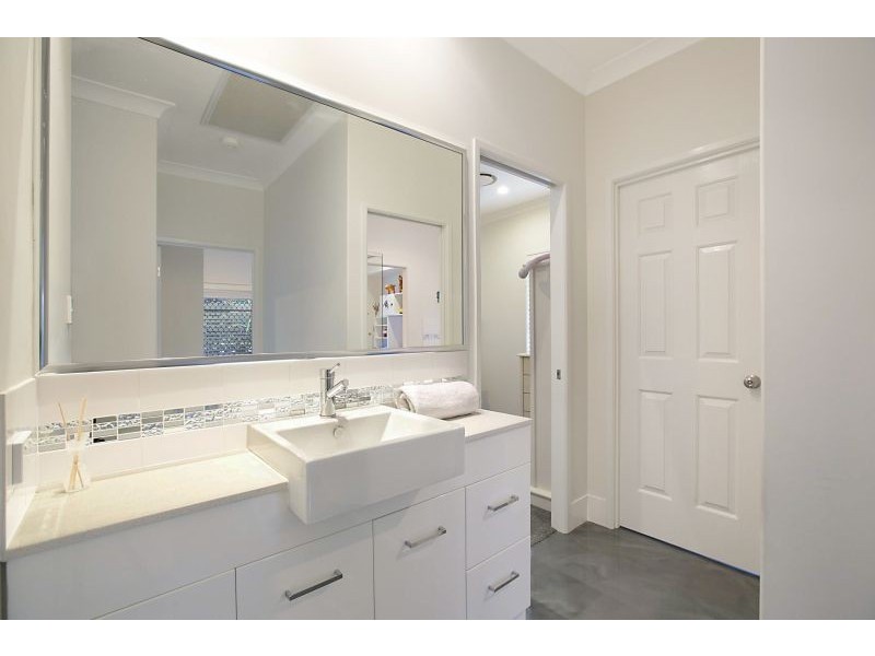 31-33 Wedgetail Crt, Mount Cotton QLD 4165