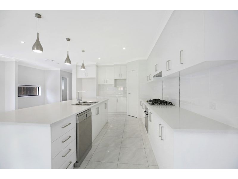 81 Bainbridge Street, Ormiston QLD 4160