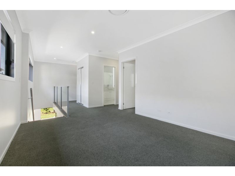 81 Bainbridge Street, Ormiston QLD 4160