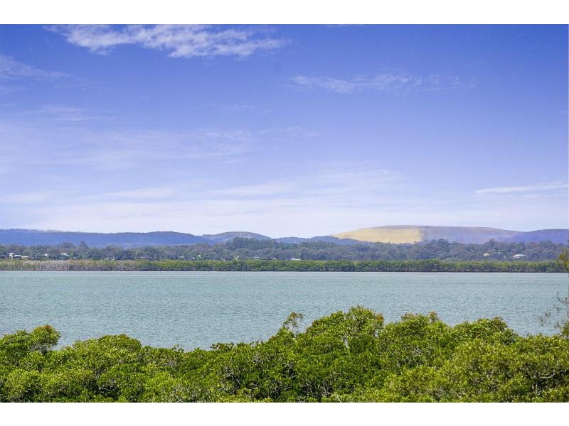 48 Torquay Road, Redland Bay QLD 4165