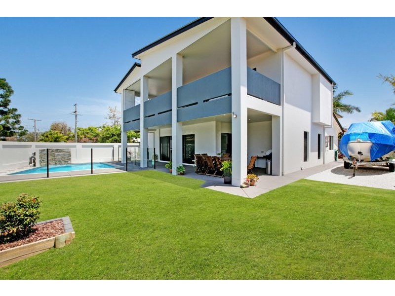 48 Torquay Road, Redland Bay QLD 4165