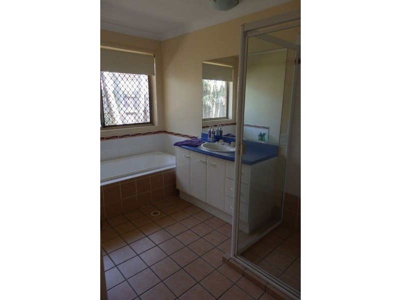 4 Holborn Court, Alexandra Hills QLD 4161