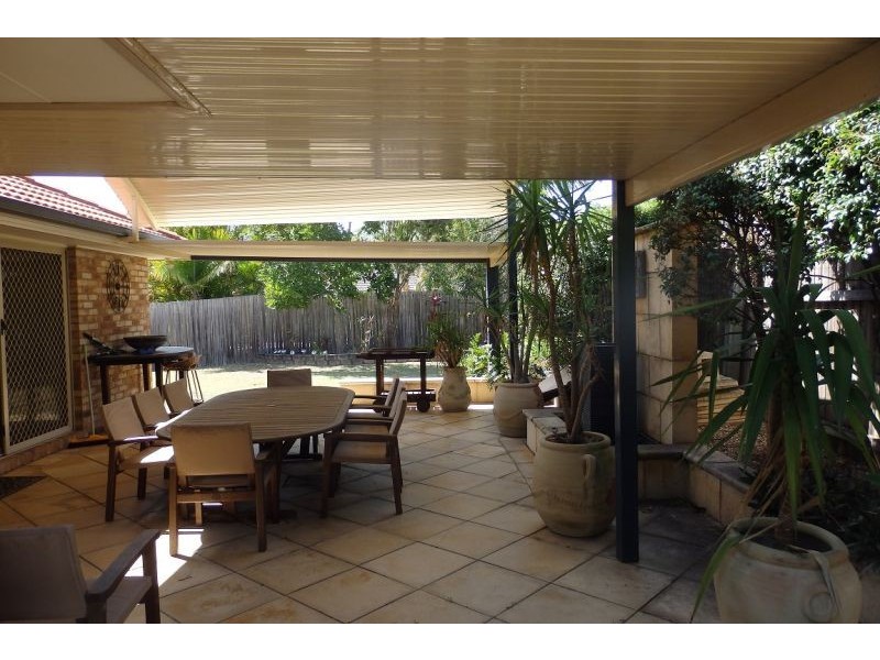 4 Holborn Court, Alexandra Hills QLD 4161