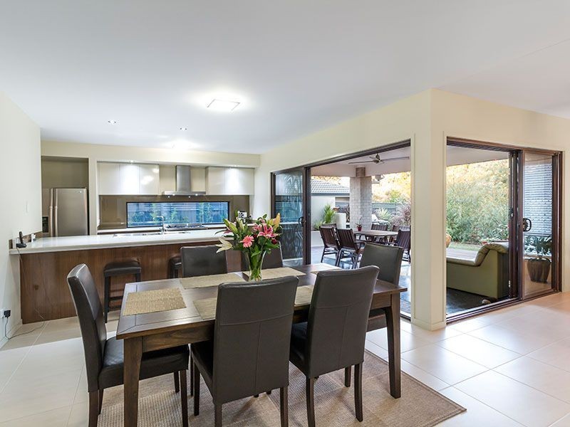 34 Parkgrove Street, Birkdale QLD 4159