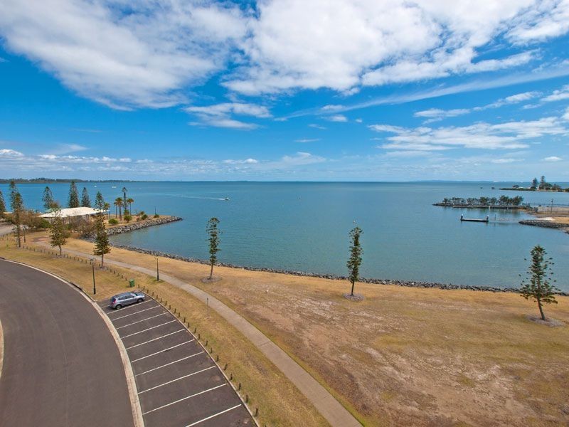16 RABY BAY BOULEVARD, Raby Bay QLD 4163