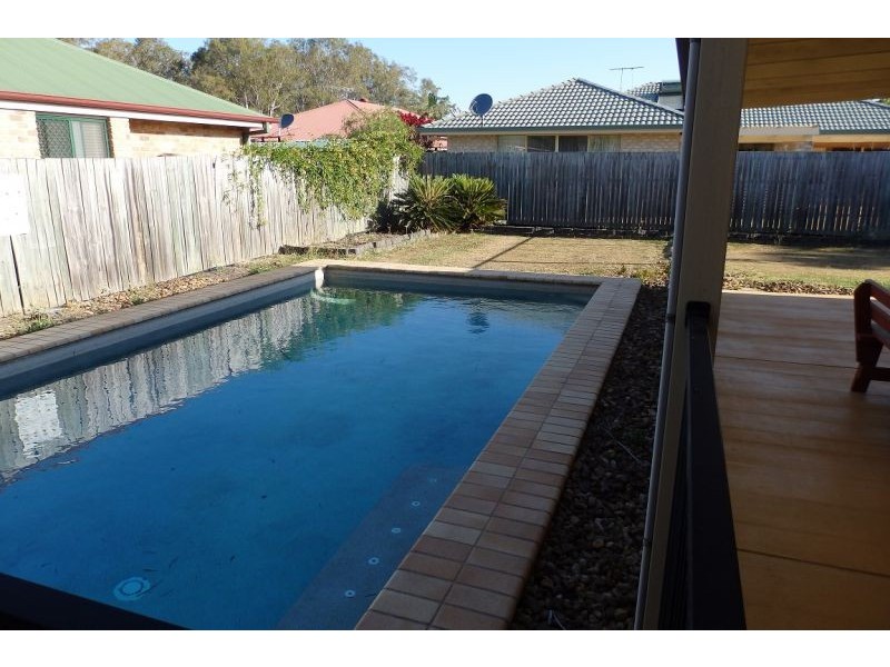 10 Jacaranda Place, Ormiston QLD 4160