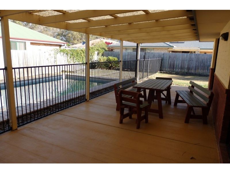 10 Jacaranda Place, Ormiston QLD 4160