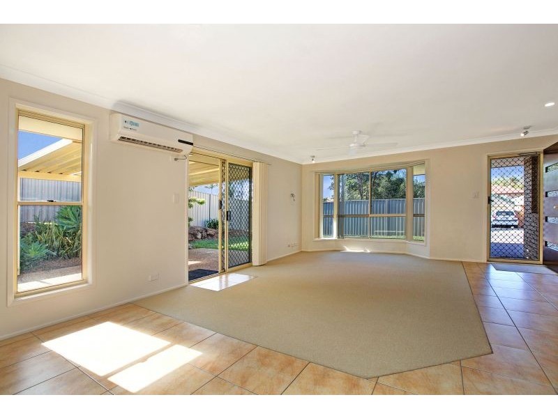 1 Camdre Court, Cleveland QLD 4163