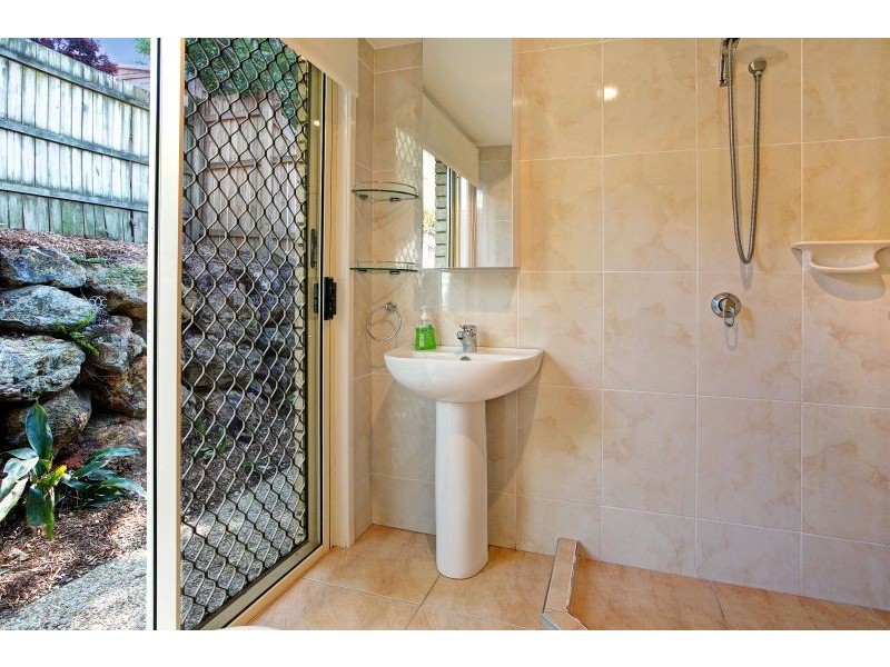 1 Camdre Court, Cleveland QLD 4163