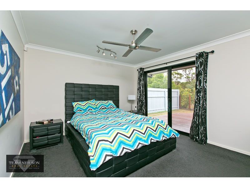 6 Whipbird Circuit, Victoria Point QLD 4165