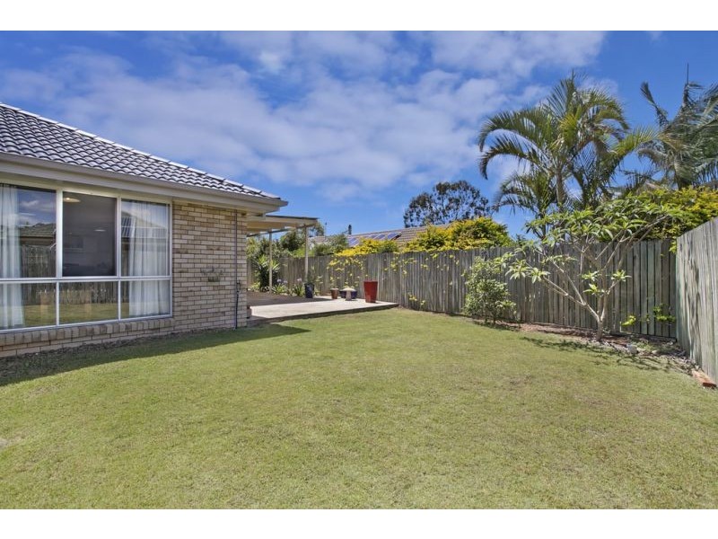28 Chesterfield Crescent, Wellington Point QLD 4160
