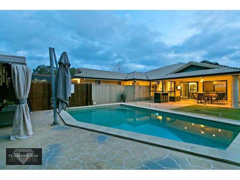 8 Carmay Close, Thornlands QLD 4164