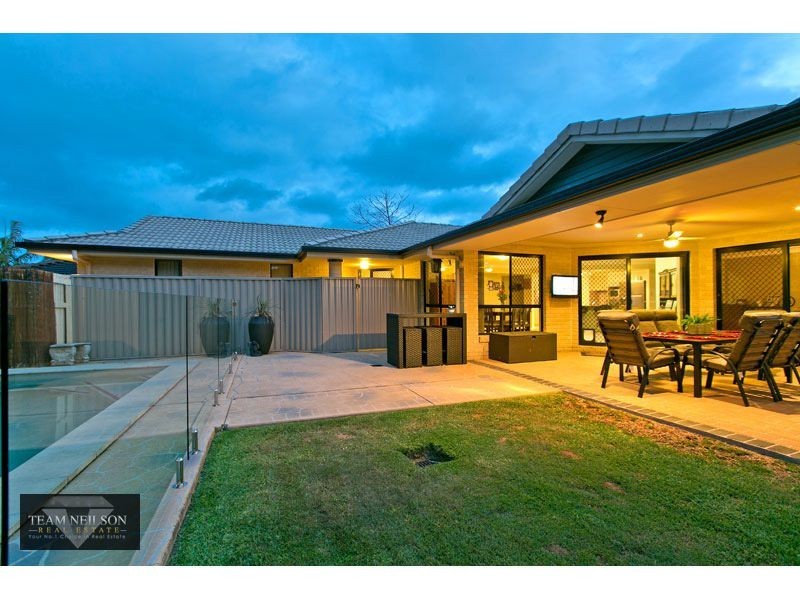 8 Carmay Close, Thornlands QLD 4164