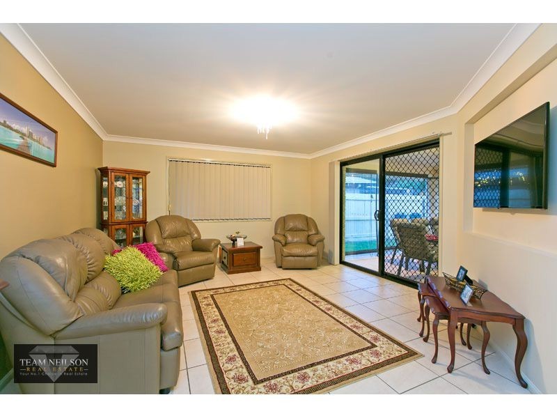 8 Carmay Close, Thornlands QLD 4164
