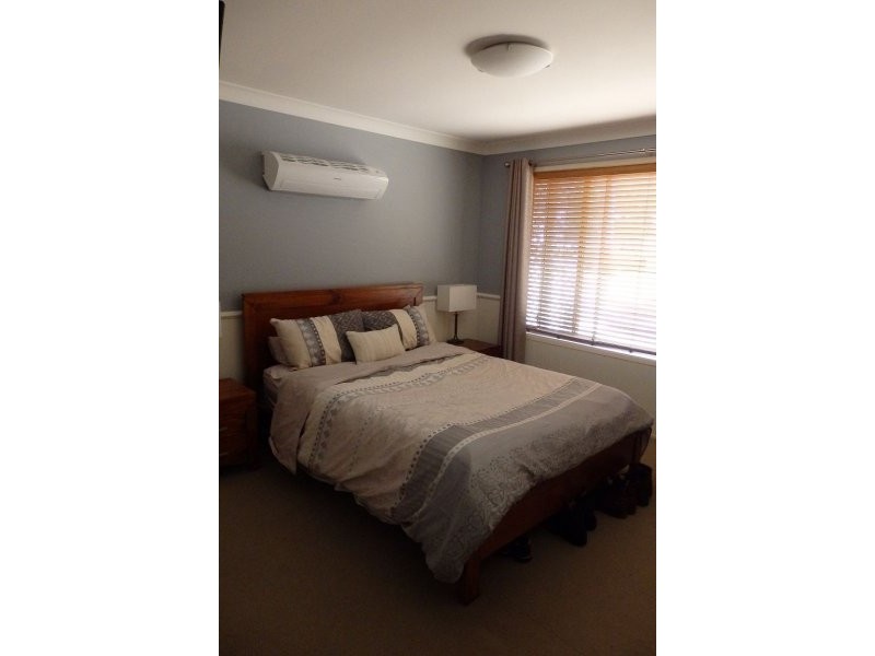16 Dianella Place, Capalaba QLD 4157