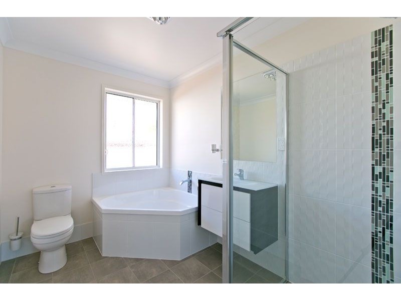 3 Brimblecombe Street, Victoria Point QLD 4165