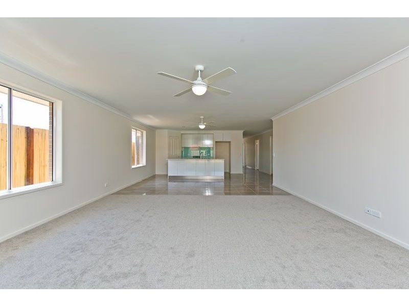 3 Brimblecombe Street, Victoria Point QLD 4165