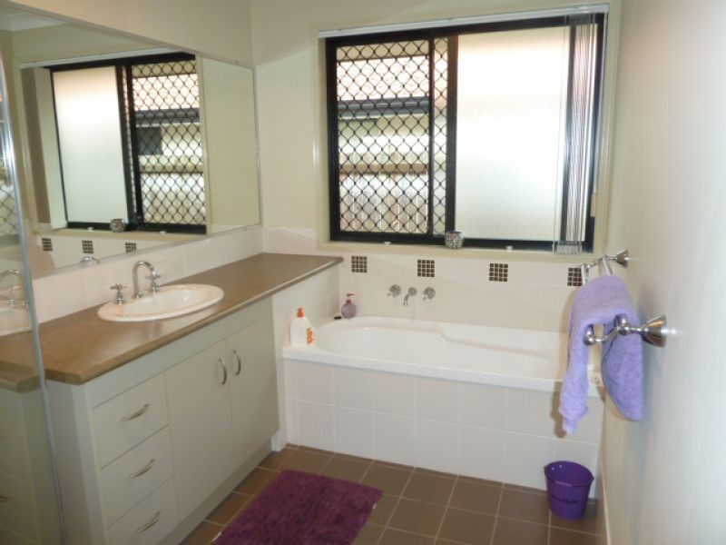 1 Jenmar Place, Thornlands QLD 4164