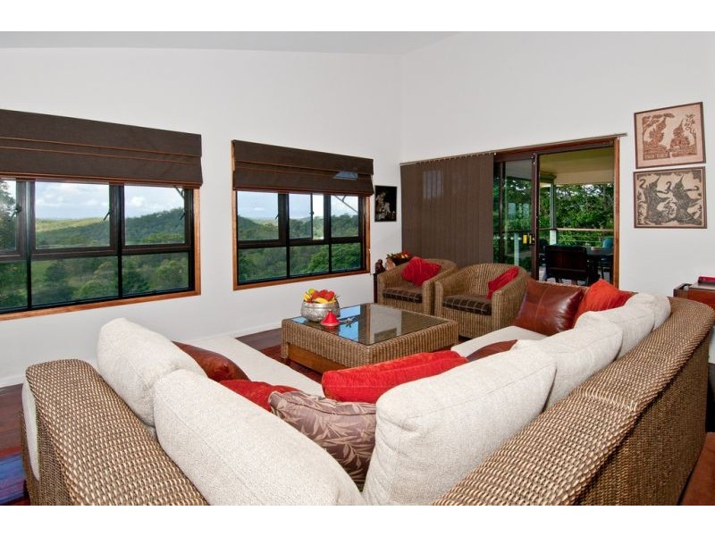 56 Majella Cr, Bahrs Scrub QLD 4207
