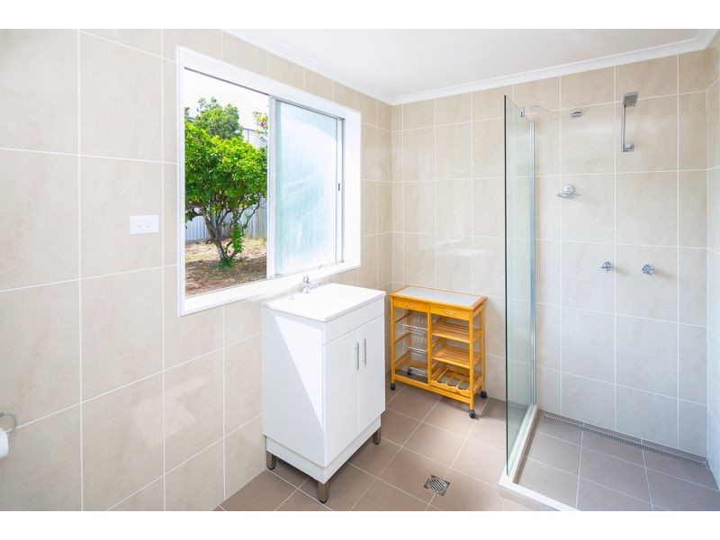 8 Burnett Street, Wellington Point QLD 4160