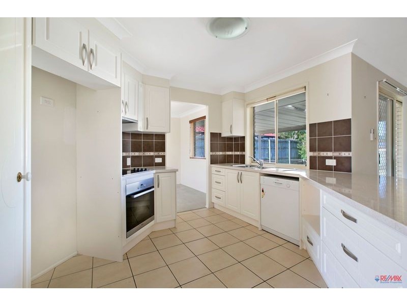 50 Clive Road, Birkdale QLD 4159