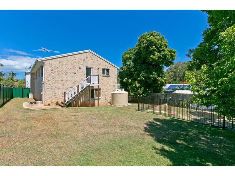 21 SCOTT STREET, Redland Bay QLD 4165
