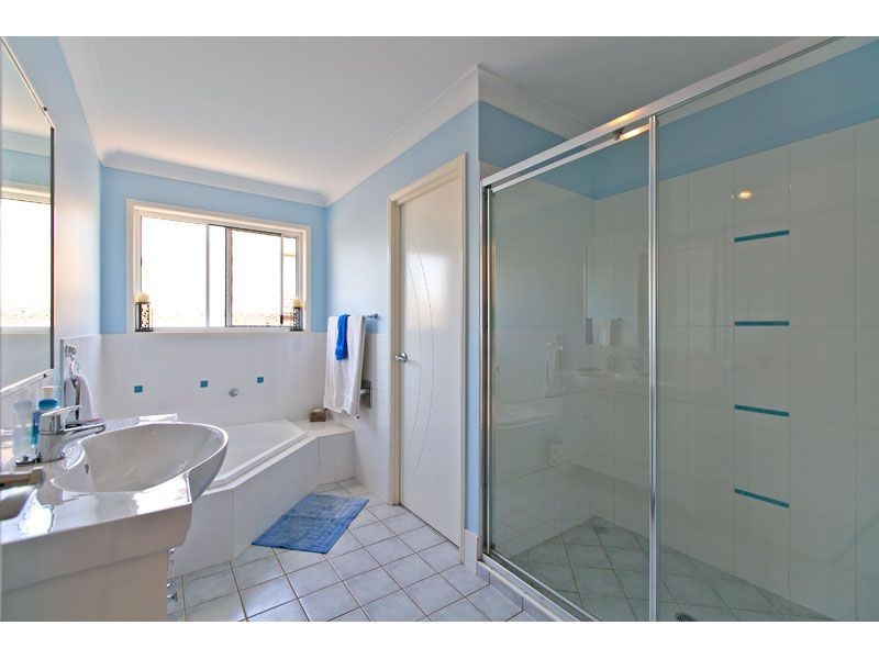21 SCOTT STREET, Redland Bay QLD 4165