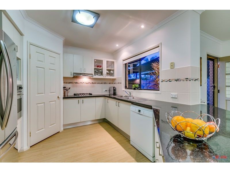 14 Hawkins Place, Thornlands QLD 4164