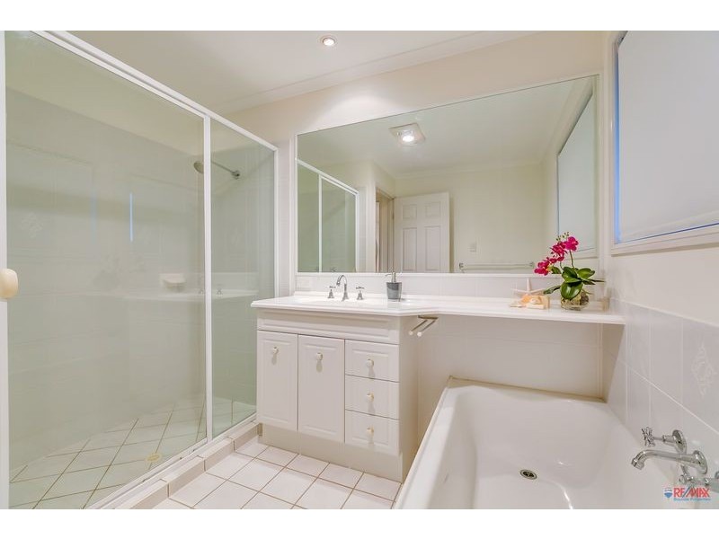 14 Hawkins Place, Thornlands QLD 4164