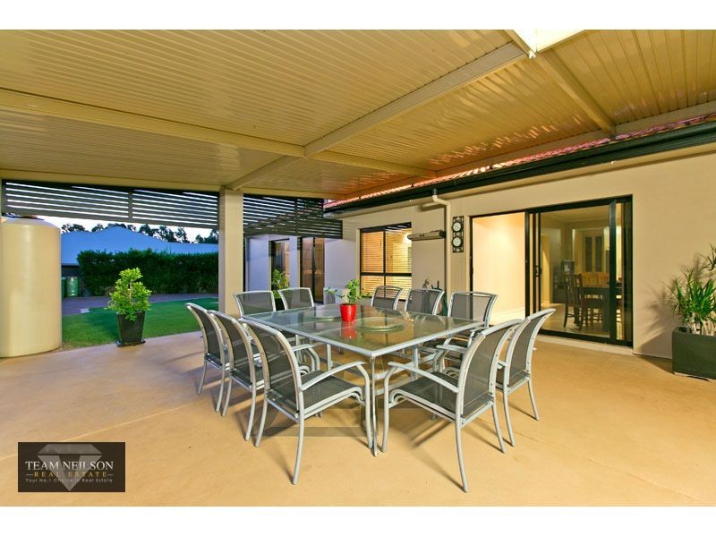 4 Stormlily Crt, Victoria Point QLD 4165