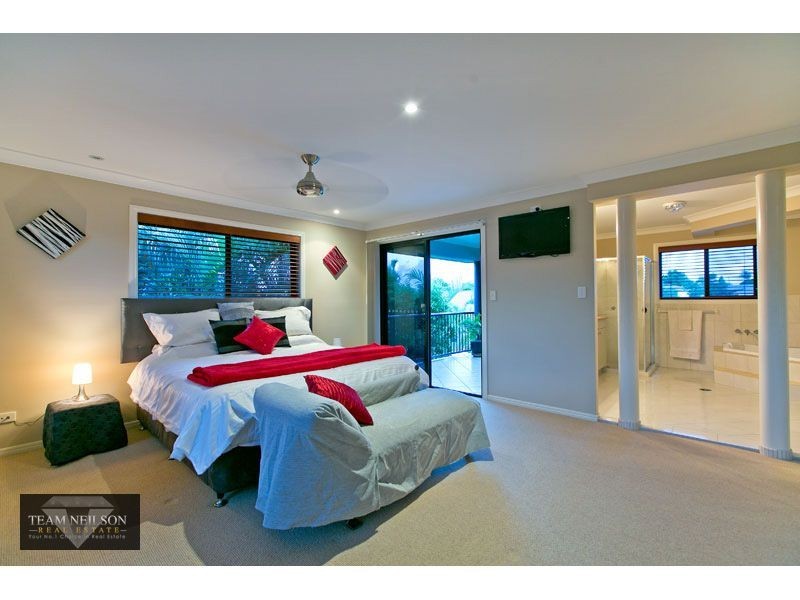 4 Stormlily Crt, Victoria Point QLD 4165