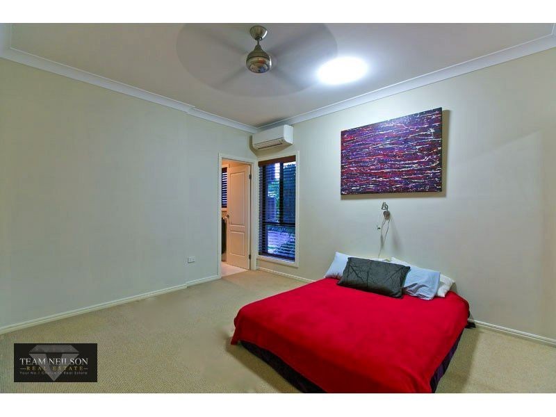 4 Stormlily Crt, Victoria Point QLD 4165