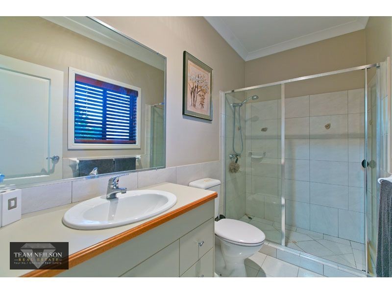 4 Stormlily Crt, Victoria Point QLD 4165