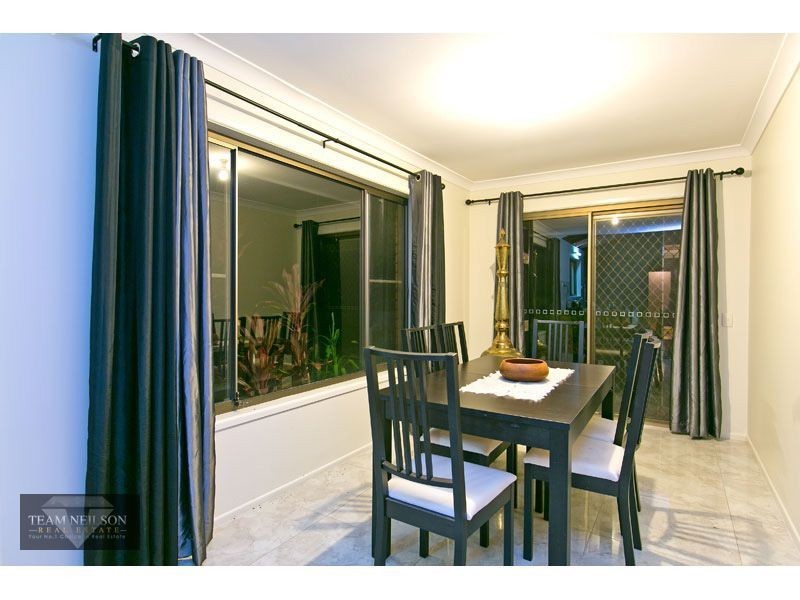 101 Torquay Street, Redland Bay QLD 4165
